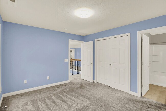 Building Photo - 13720 Akers Dr