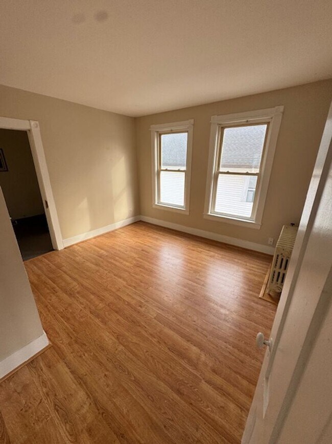 Building Photo - 38 Oak- Augusta