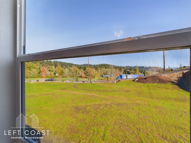 Building Photo - 2368 Salmon River Hwy