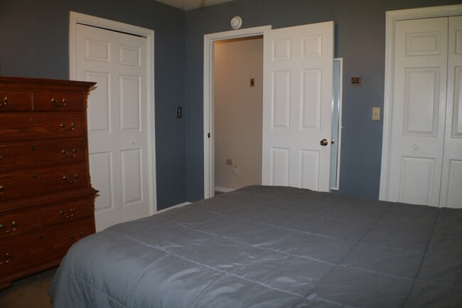 Building Photo - 25049 Ocean Gateway