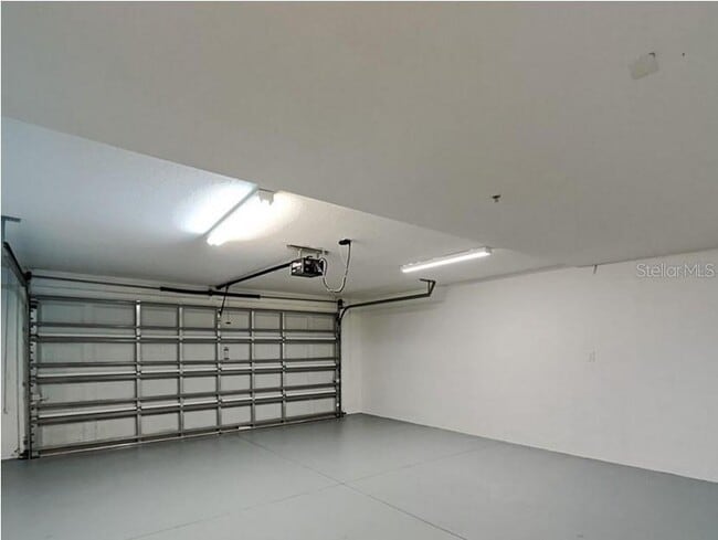 Building Photo - 4627 Legacy Park Dr