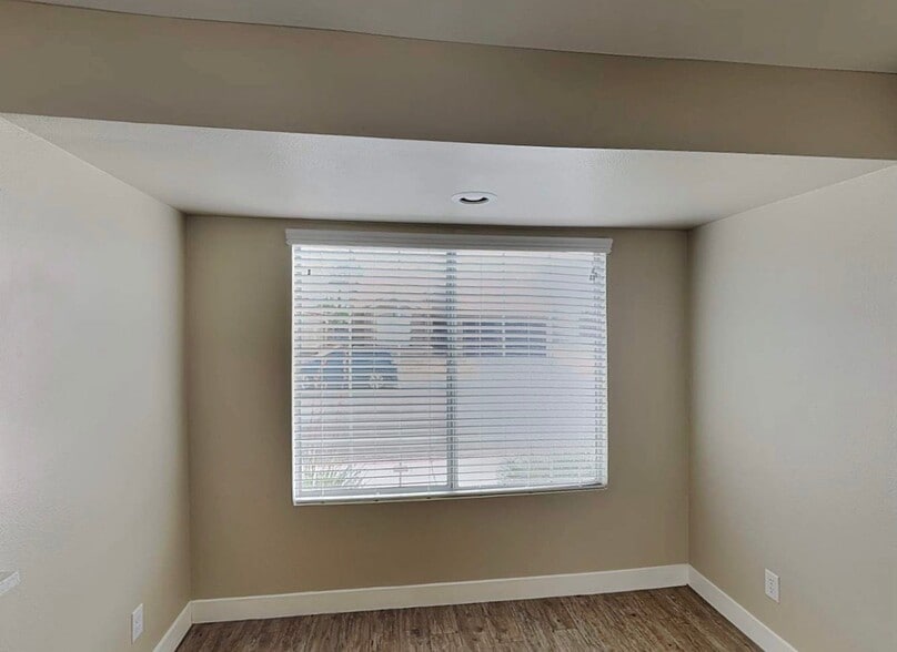 Building Photo - 1612 Fig Palm Ct