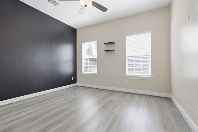 Building Photo - 15914 Tug Ct