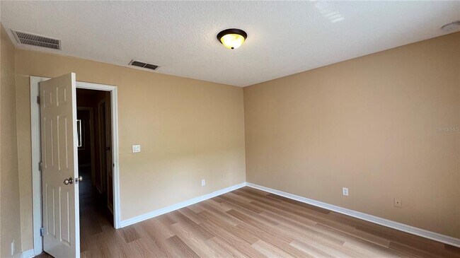 Building Photo - 1097 Sailing Bay Dr