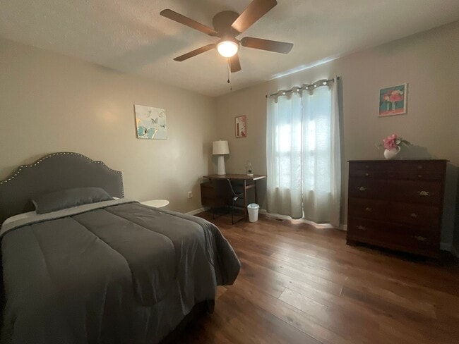 Building Photo - Furnished Home - White Pine, Tennessee
