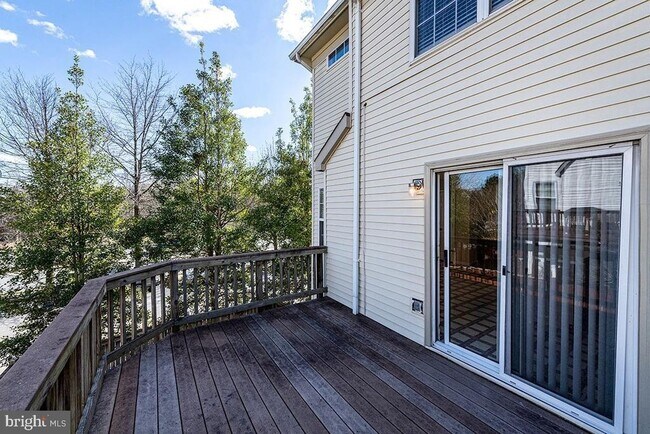 Building Photo - 2415 Hay Rake Ct