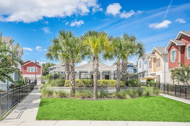 Building Photo - 2808 Gipper Cir