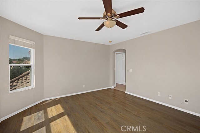 Building Photo - 28 Lawnridge