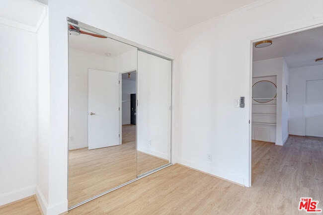 Building Photo - 4309 Burns Ave