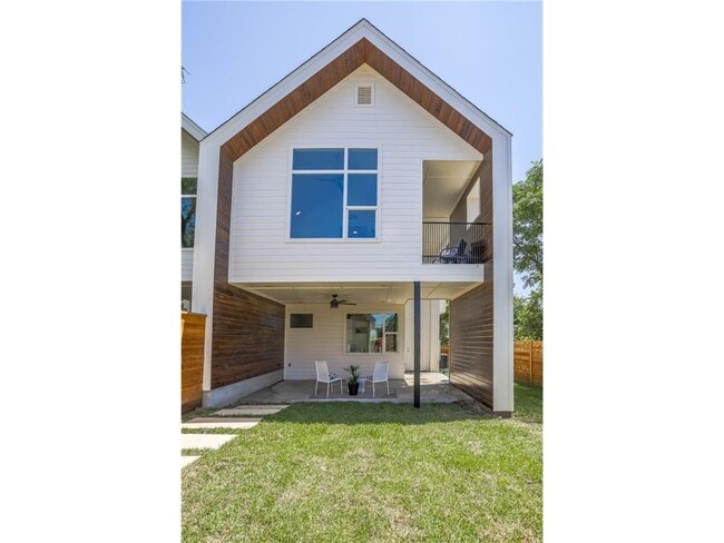 Building Photo - 1902 New York Ave