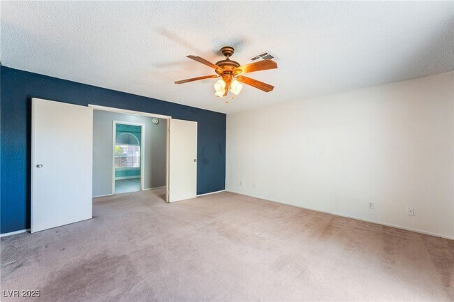 Building Photo - 6913 W Quail Hollow Dr