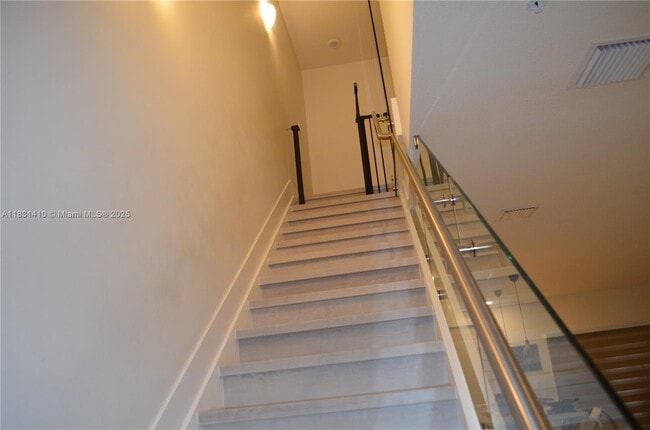 Building Photo - 10419 NW 82nd St