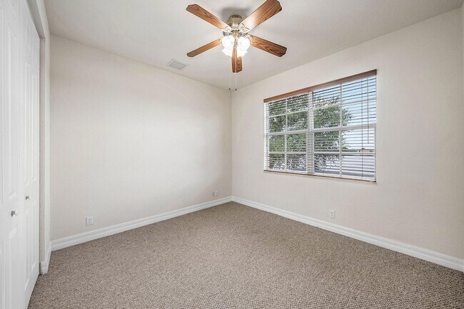 Building Photo - 3446 Princeton Dr