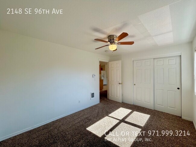 Building Photo - 2148 SE 96th Ave
