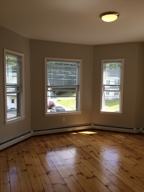 Building Photo - 256 Mammoth Rd