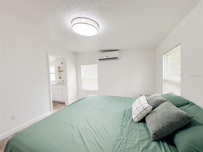 Building Photo - 3417 Morningside Dr