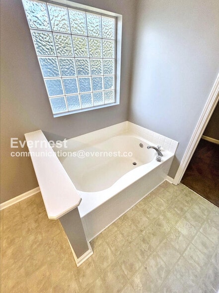 Building Photo - 5139 Jerickia Ct