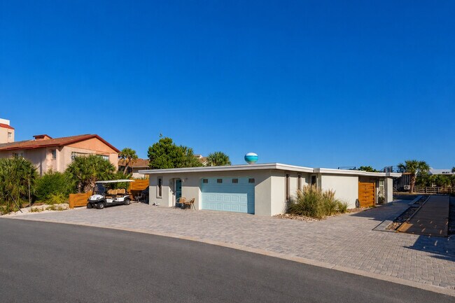 Building Photo - 316 Bream Ave