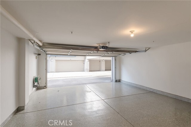 Building Photo - 5405 W 149th Pl