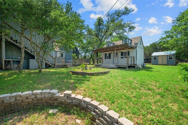 Building Photo - 13003 S Madrone Trail