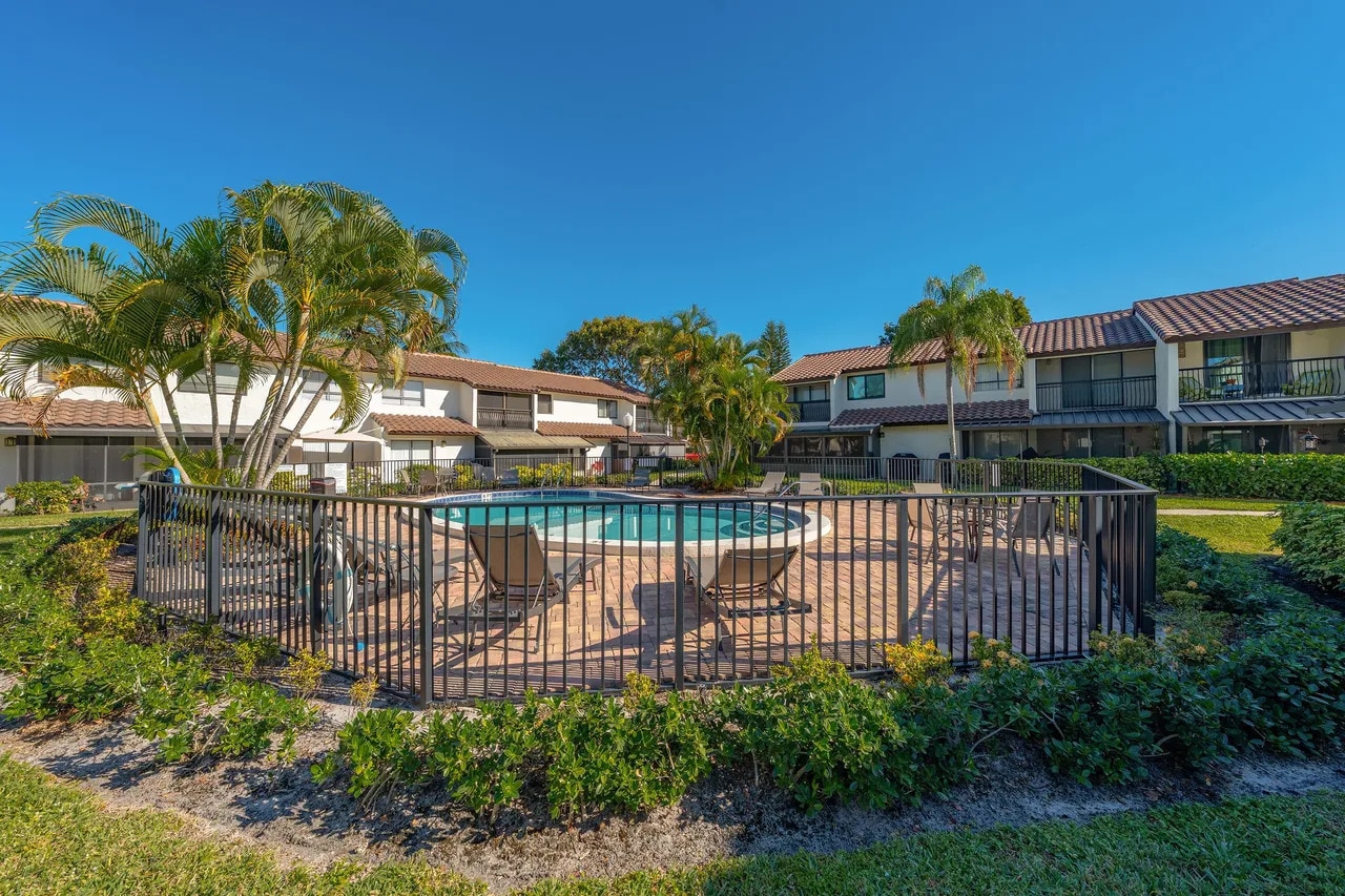 Pool - 7200 NW 2nd Ave