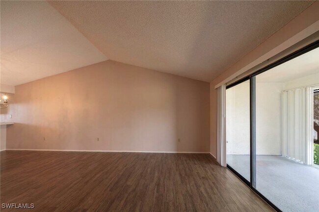Building Photo - 6300 Sugar Bush Ln