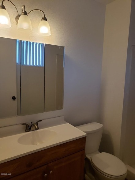 Building Photo - 3327 W Joan De Arc Ave