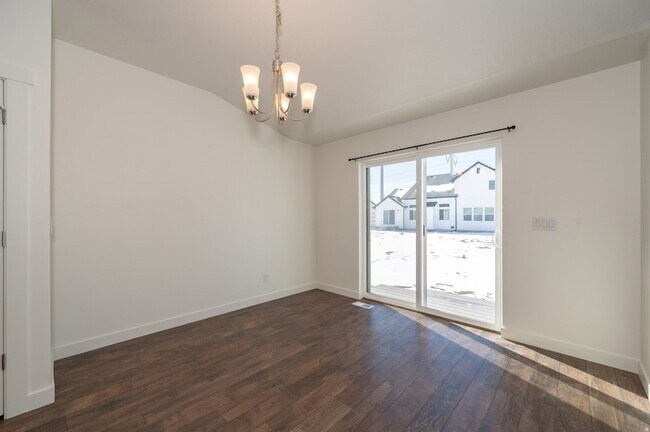 Building Photo - 2541 N Fall Breeze Wy