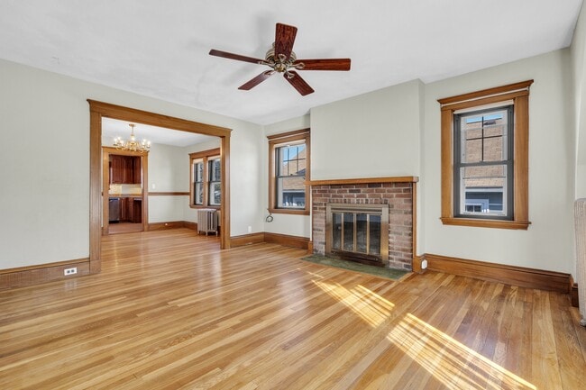 Building Photo - 13 Bridgham Ave