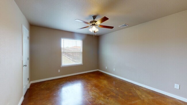 Building Photo - BEAUTIFUL DUPLEX IN HARKER HEIGHTS!!!