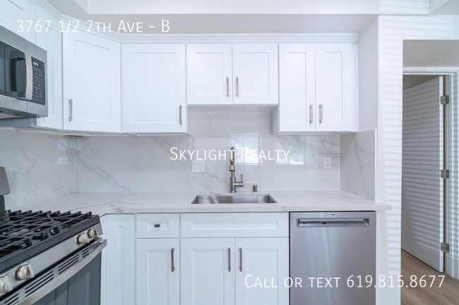 Building Photo - 3767 1/2 7th Ave-B