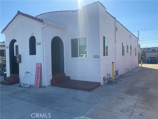 Building Photo - 5867 Bonsallo Ave