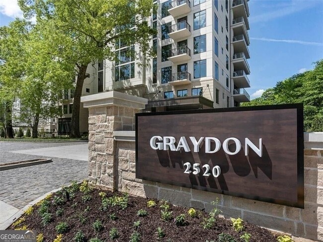 Building Photo - 2520 Peachtree Rd
