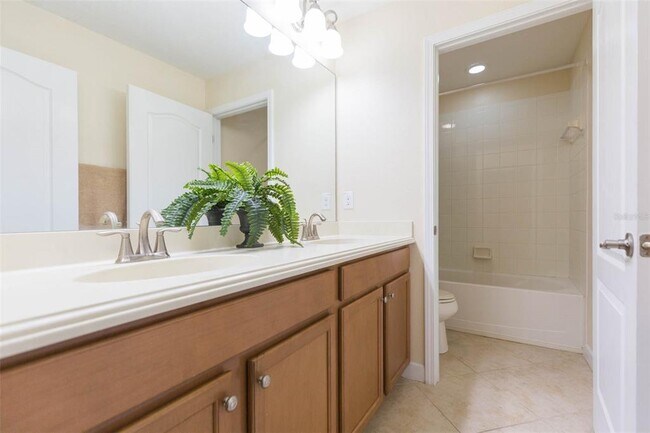 Building Photo - 20101 Oakflower Ave