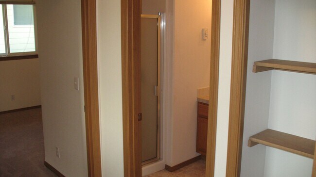 Building Photo - 1487 NW Elwha St