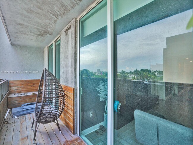 Building Photo - 244 Biscayne Blvd