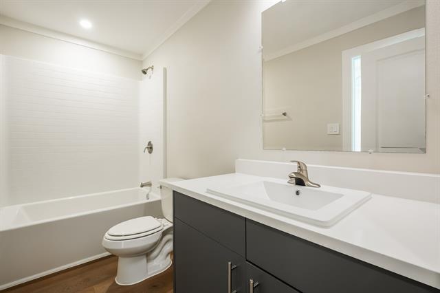 Building Photo - 2104 Belzise Terrace