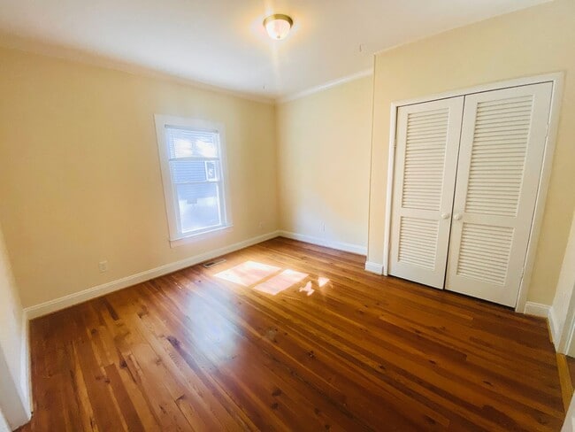 Building Photo - 2 Bedroom, 2 Bathroom home in Durham