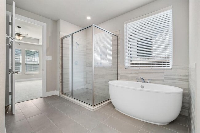 Building Photo - 24911 Berwick Bay Ct