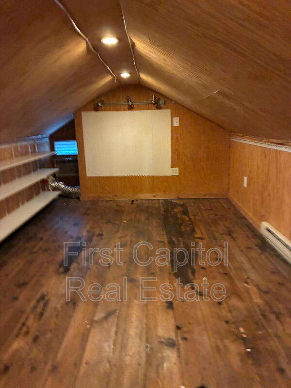 Building Photo - 109 Hanover St