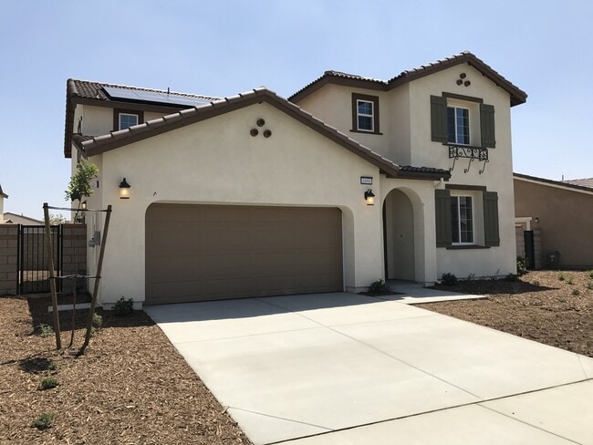 Primary Photo - 5 bed home in RiverBend community, Eastvale schools