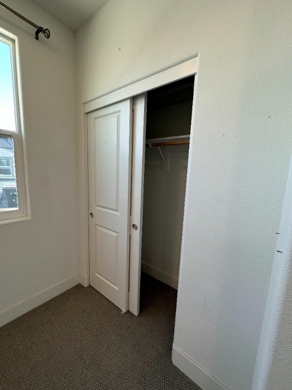 Building Photo - 1499 Cherry Cir