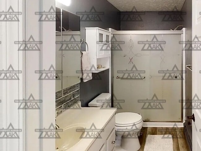 Building Photo - Beautiful Moose Creek Residence | 2 Beds, 1 Bath, Garage, and Heat Included