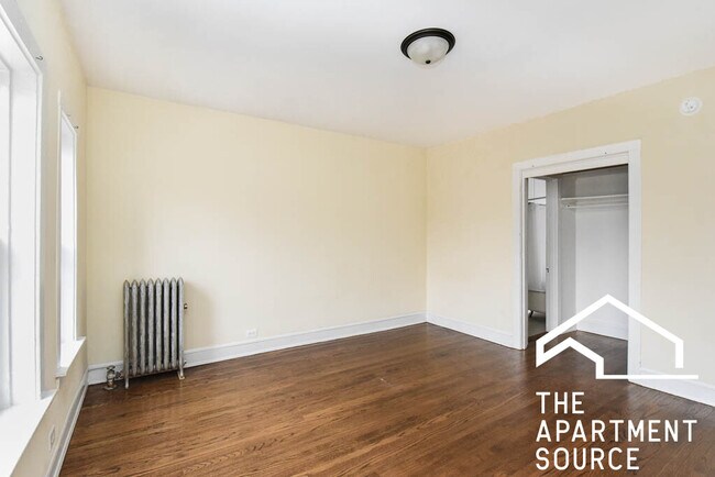 Building Photo - 2659 N Spaulding Ave