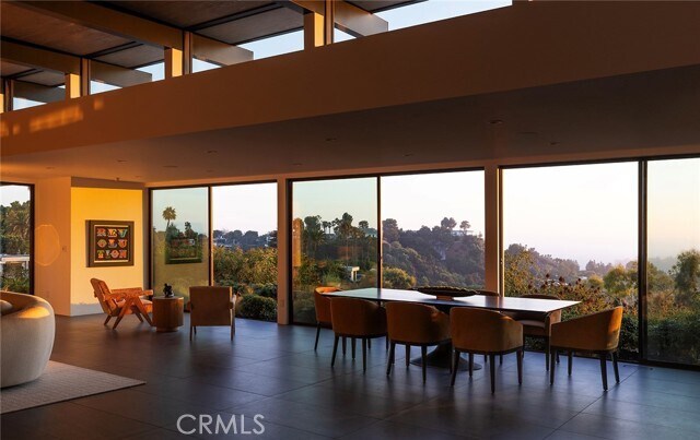 Building Photo - 9015 Alto Cedro Dr
