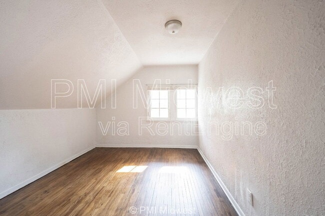 Building Photo - 3554 N Washington Blvd