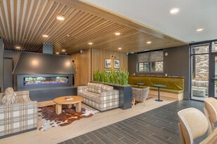 Lobby - Huck Apartments