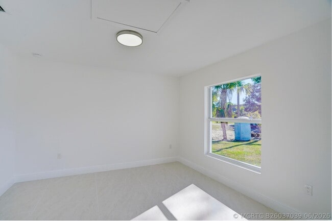Building Photo - 13875 63rd Rd N
