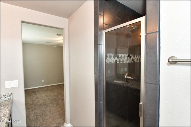 Building Photo - 14901 Tierra Isaiah Ave