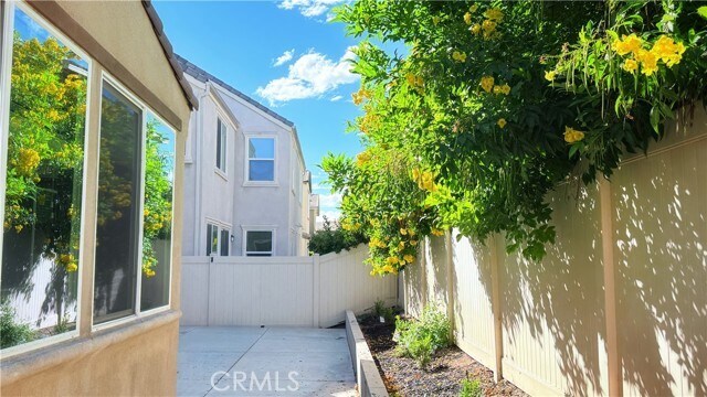 Building Photo - 6964 Larochelle Wy